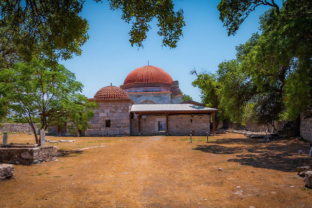 Ilyas Bey Moschee
