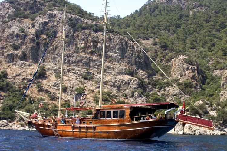 Didim/Akbük/Altınkum: Entspannter Bootsausflug mit BBQ-Mittagessen