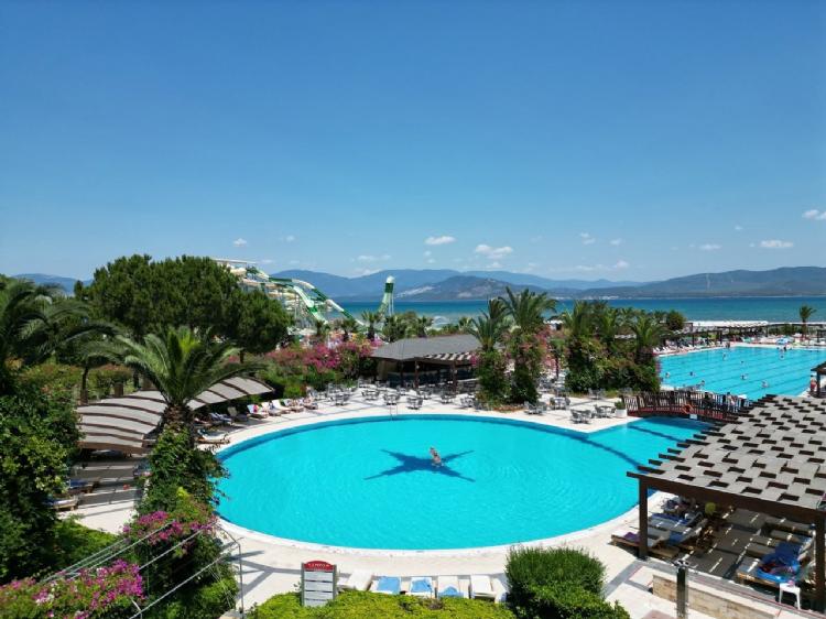 Venosa Beach Resort & Spa mit den Premium-Services von Didim Tour.