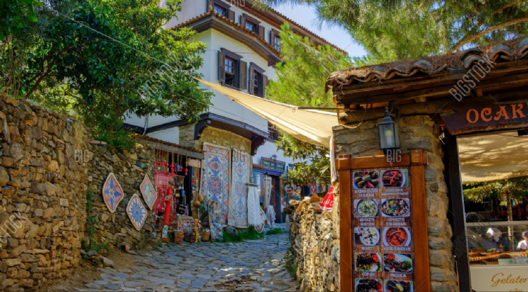 Şirince-Dorf und Kuşadası-Tour ab Didim | Eine perfekte Mischung aus Geschichte, Kultur und landschaftlicher Schönheit
