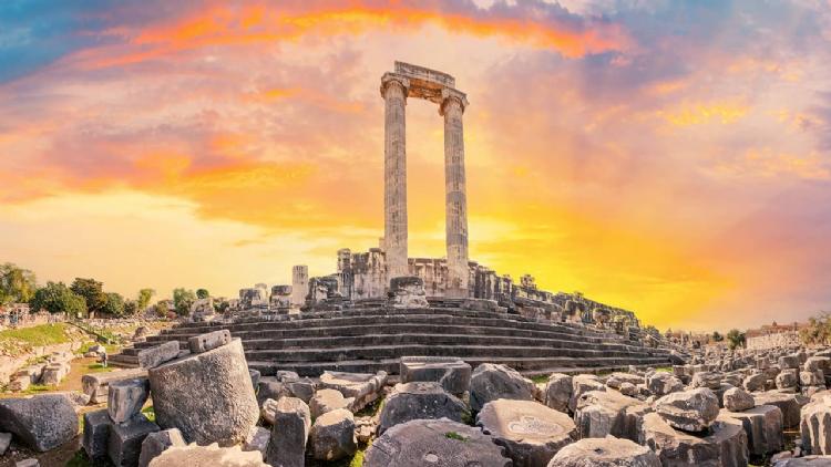 Discover the Temple of Apollo in Didim: An Ancient Wonder of Prophecy
